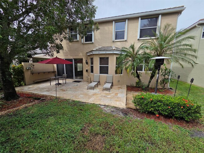 Building Photo - 383 Berenger Walk