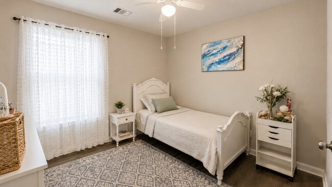 Building Photo - 2507 Moapa Dr