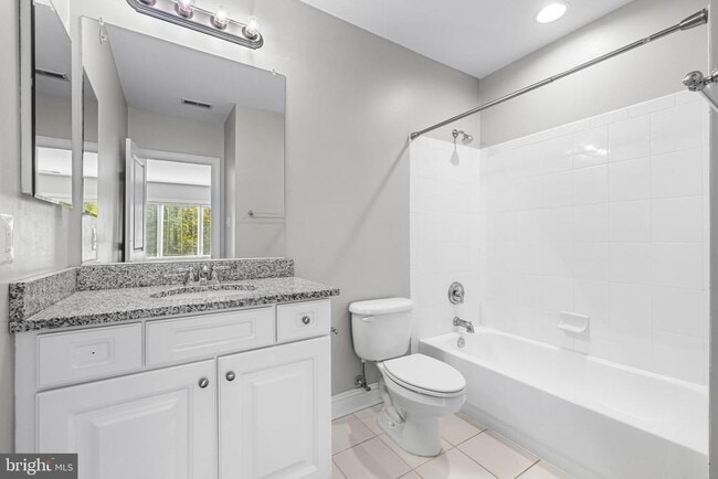 Building Photo - 6716 Newstead Ln