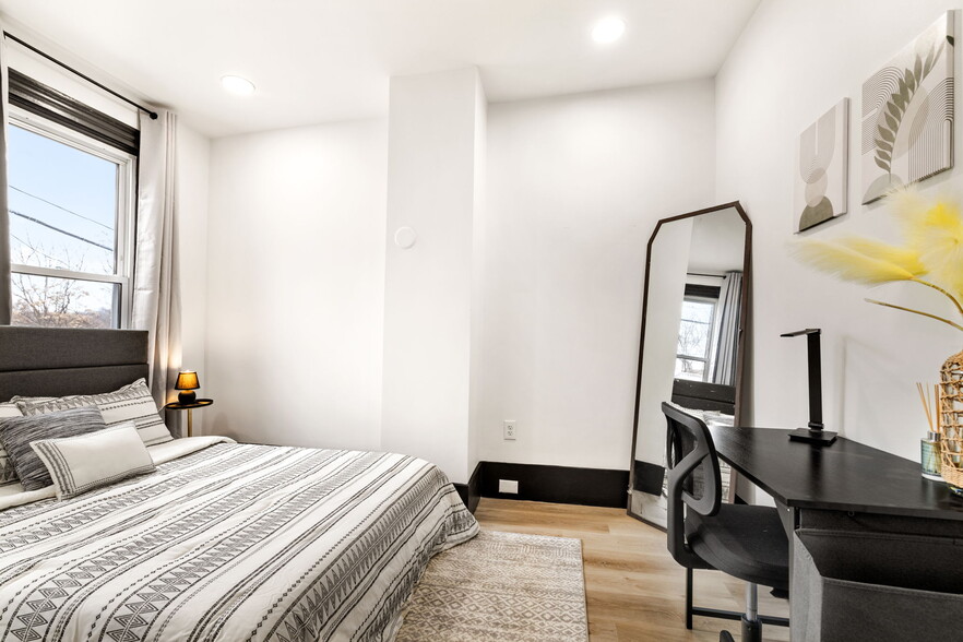 2nd Floor Bedroom 1, with full-sized mirror - 10 Carrie St