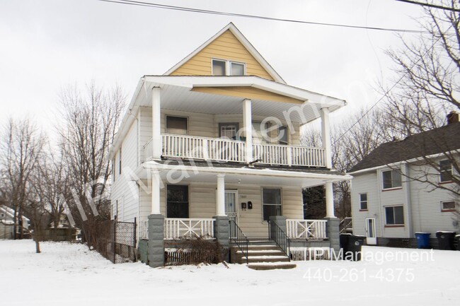 Building Photo - Stunning 2-Bedroom, 1-Bath Rental in Cleve...