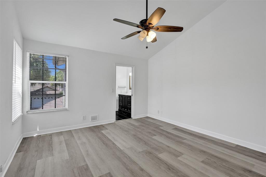 Building Photo - 11652 NW 19th Dr
