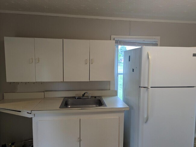 Building Photo - 508 Acton St