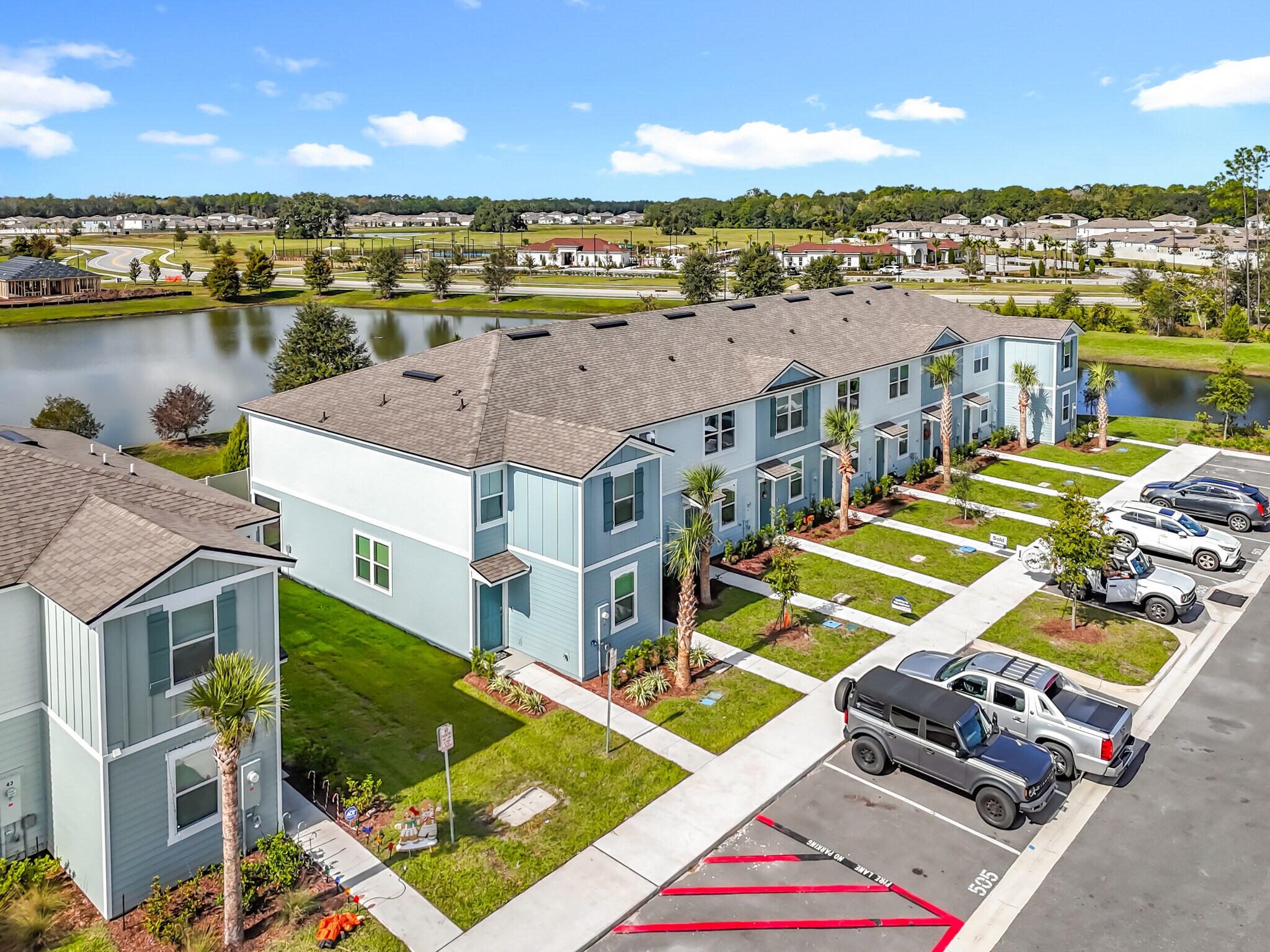 Building Photo - 53 Palmones St