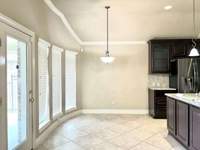 Building Photo - 25419 Lockspur Dr