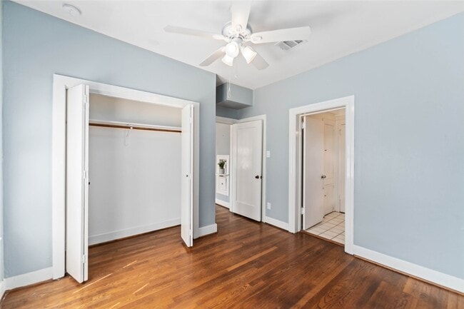 Building Photo - 1411 Kipling St