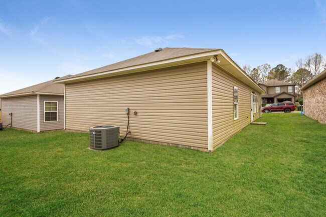 Building Photo - 595 Kincaid Cove Ln