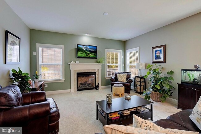 Building Photo - 3104 Lawrin Ct