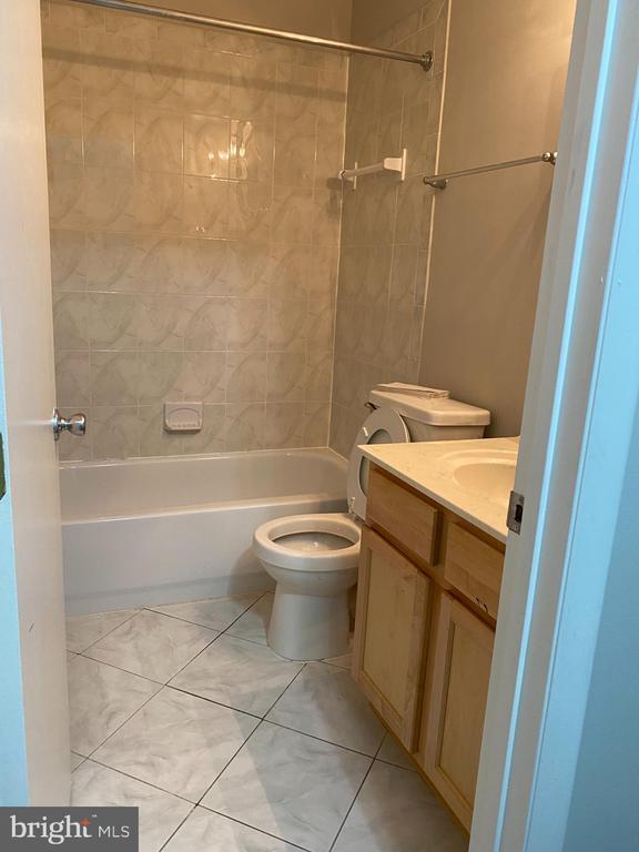 Building Photo - 4548 King William Ct