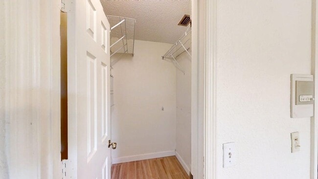 Building Photo - 23330 La Vida Way