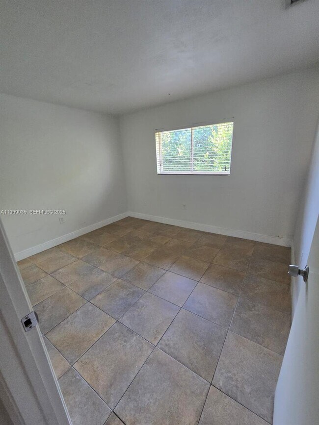 Building Photo - 8250 SW 149th Ct