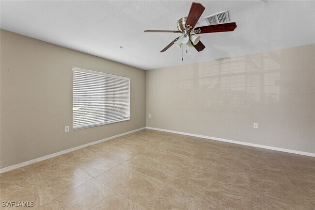 Building Photo - 9450 Ivy Brook Run