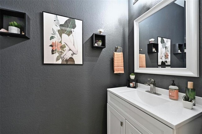 Building Photo - 1500 Huckleberry Ln