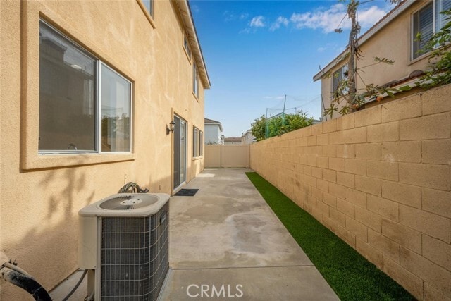 Building Photo - 6222 Villa Ryan Way