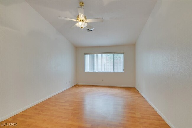 Building Photo - 7782 Top Hat Ave