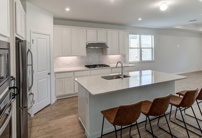 Building Photo - 4537 Lucabella Ln
