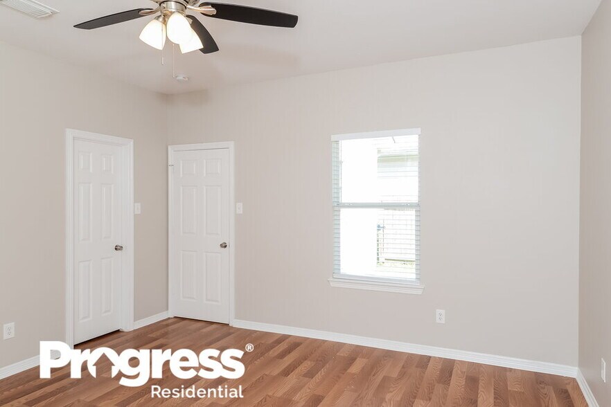 Building Photo - 17811 Memorial Trail Dr