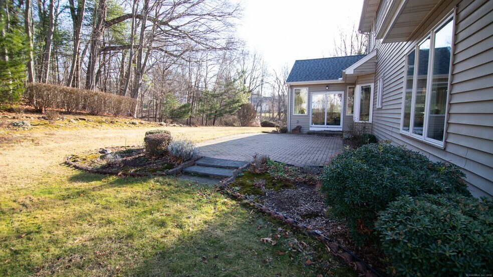 Primary Photo - 54 Winchester Dr