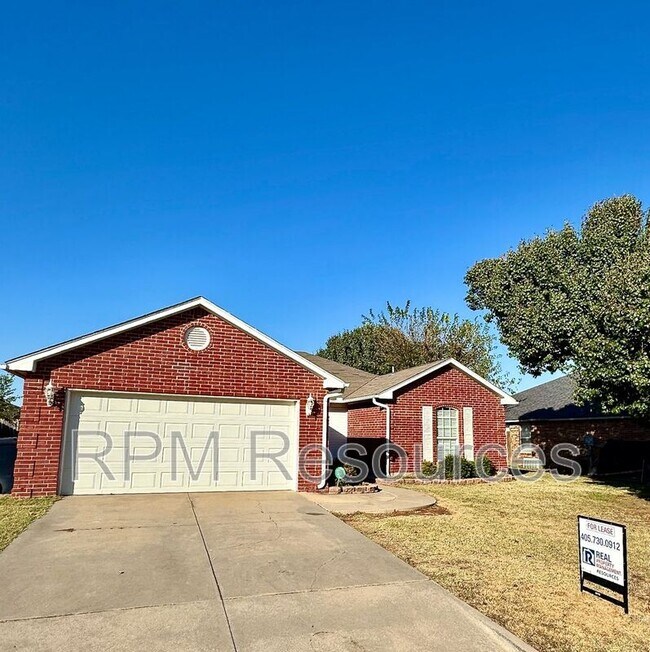 Building Photo - 10309 Banff Way