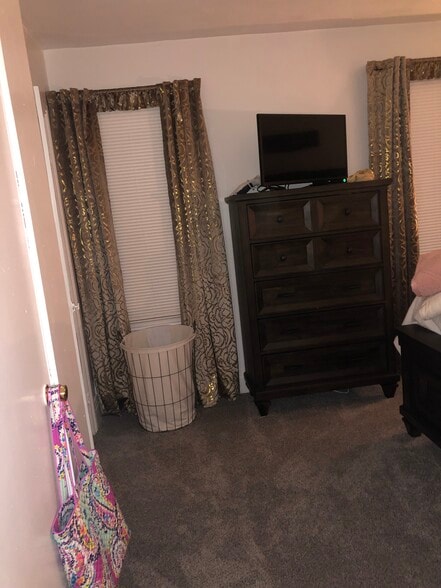 Building Photo - 66 3rd St