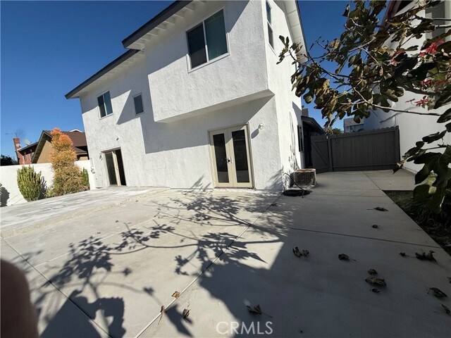 Building Photo - 3714 S Parton St