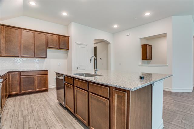 Building Photo - 3617 Cadogan St