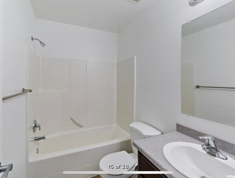 Building Photo - 1520 N 450 W