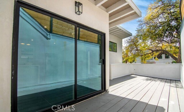 Building Photo - 1426 Elevado St