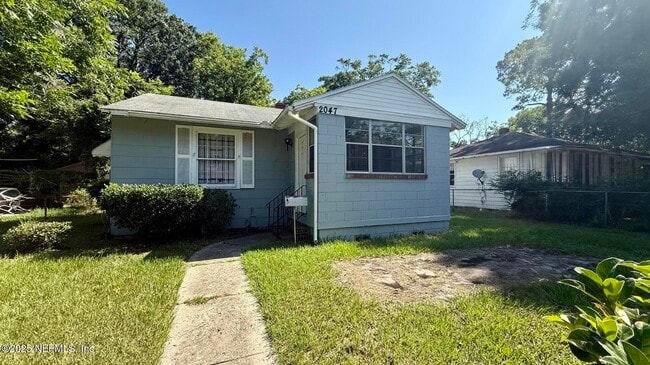 Primary Photo - 2047 W 16th St