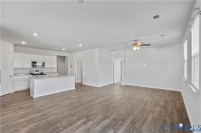 Building Photo - 11140 Chappell Crk Cir