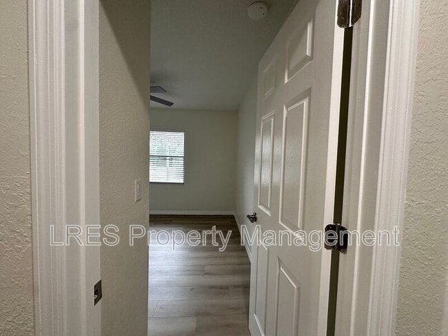 Building Photo - 37019 Pine Meadows Ln