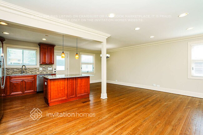 Building Photo - 47 Pamela Dr