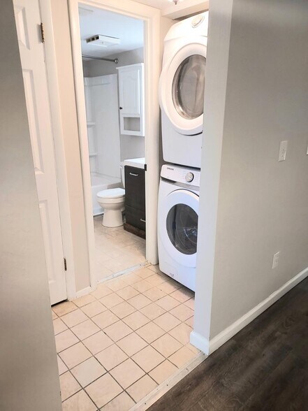 Building Photo - 2915 Dove Haven Ct