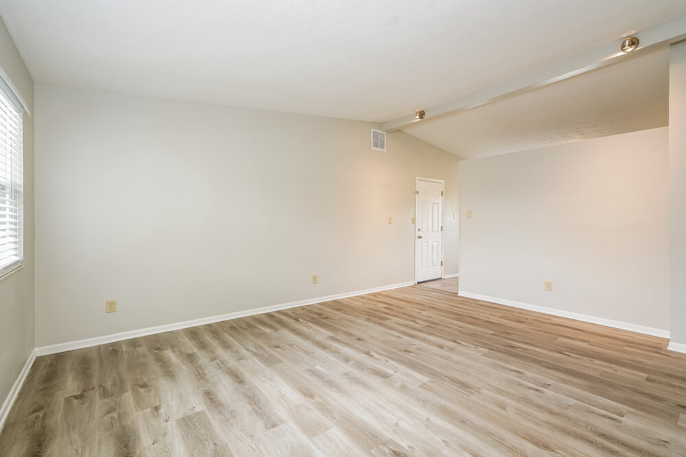 Building Photo - 3628 Valley Lake Dr