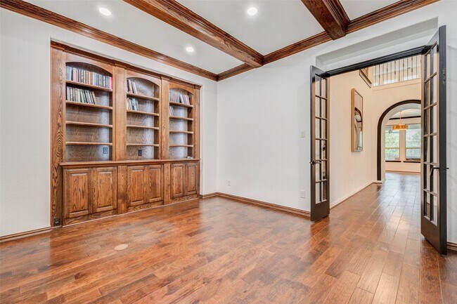 Building Photo - 12711 Waveland Bend Ln