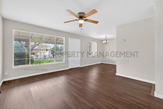 Building Photo - Charming 3-Bedroom Gem on Albatross Way - Cozy Living in Sacramento