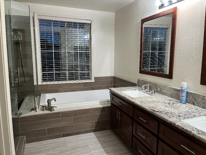 Building Photo - 2828 Babson Dr