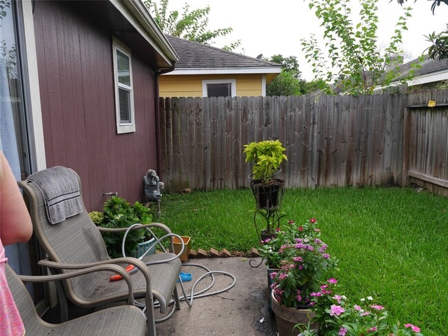 Building Photo - 11562 Willwood Dr