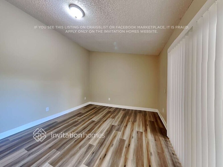 Building Photo - 14831 SW 50th Terrace