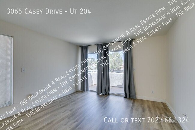 Building Photo - 3065 Casey Dr