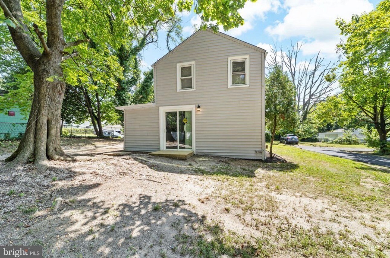 Backyard - 27 E Phoenix Ave