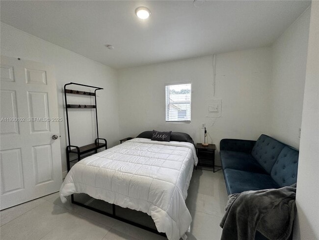 Building Photo - 684 NE 83rd Terrace