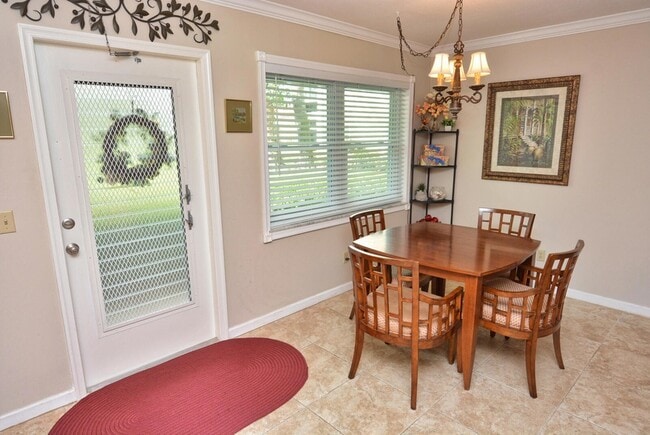 Building Photo - 1225 NW 21st St