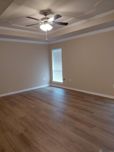 Building Photo - 13176 Brian Park Dr