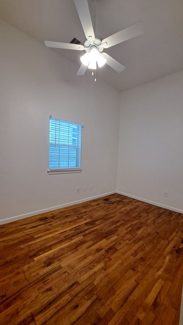 Building Photo - 2539 Gravier St