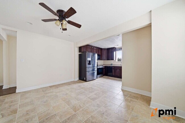 Building Photo - 4 BEDROOM 2 BATH RENOVATED HOME IN NORFOLK, PETS ACCEPTED