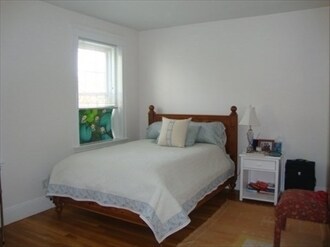 Building Photo - 1699 Cambridge St