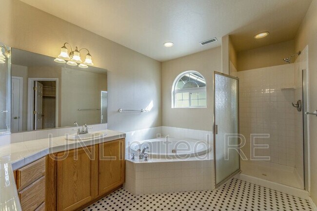 Building Photo - 3787 S Wild West Trail