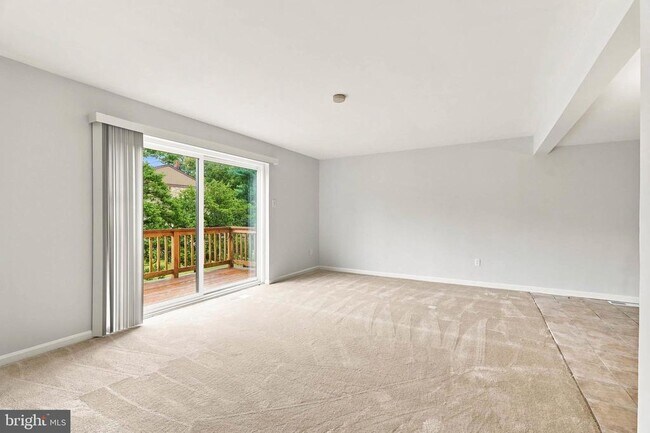Building Photo - 7138 Talisman Ln