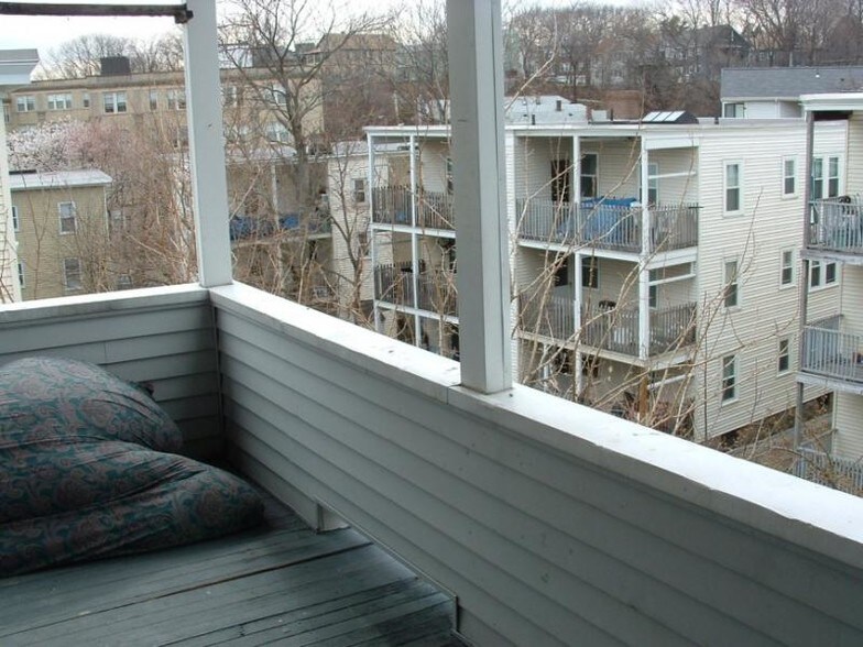 Building Photo - 27 Ransom Rd